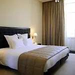Palace & Hotel