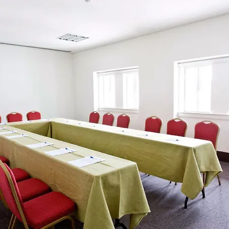Palace & 4* Curia