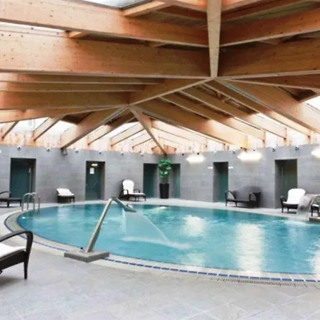 酒店 Palace & 库里亚