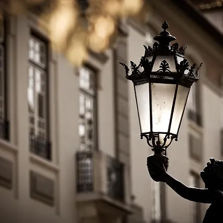 Palace & 4* 库里亚