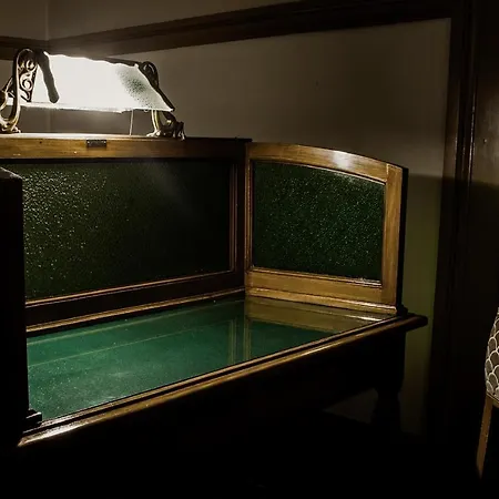 Palace & ホテル 4*