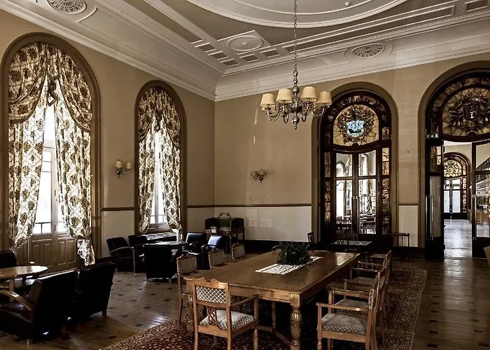 Otel Palace & 4*