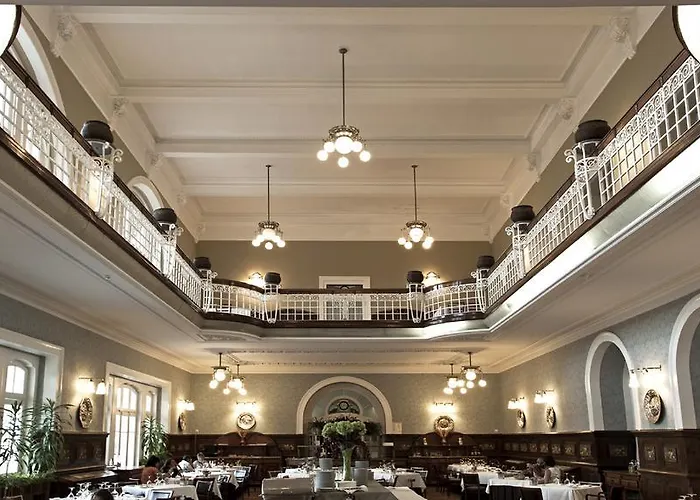 Palace & Otel Curia