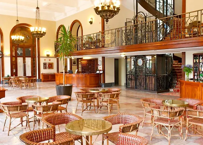 Otel Palace & Curia