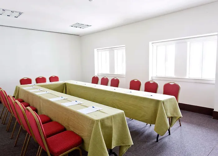Palace & 4* Curia