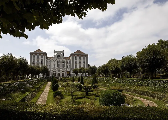 Palace & Curia