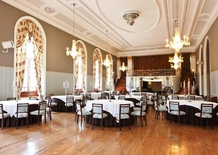 Ξενοδοχείο Palace & Curia