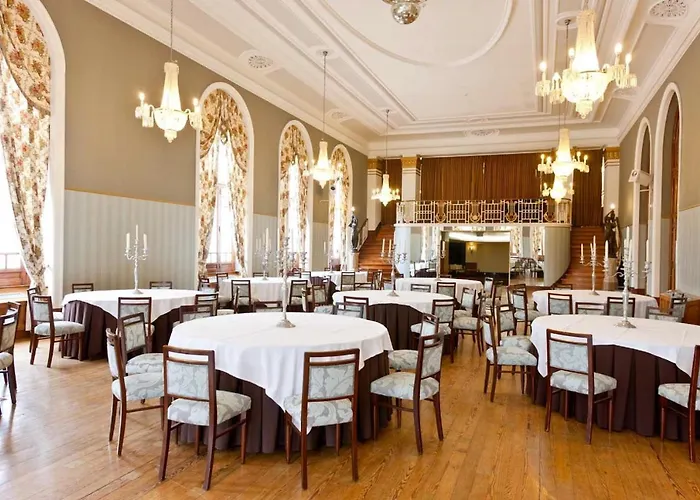 Otel Palace &