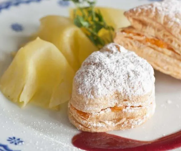 Palace & Ξενοδοχείο