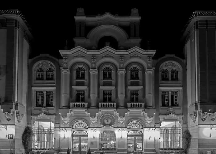 Palace & Otel Curia